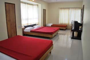 Hotel Kuber Inn, Shirdi 2